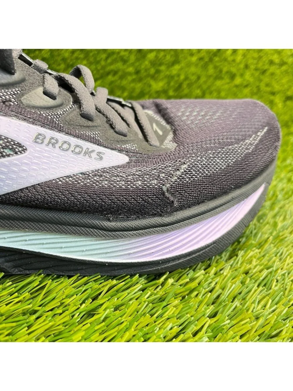 Brooks Ghost 17 Womens Size 10 Gray Black Purple Athletic Running Shoes Sneakers